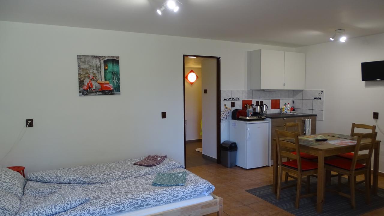 Apartman U Kocky Бланско Экстерьер фото